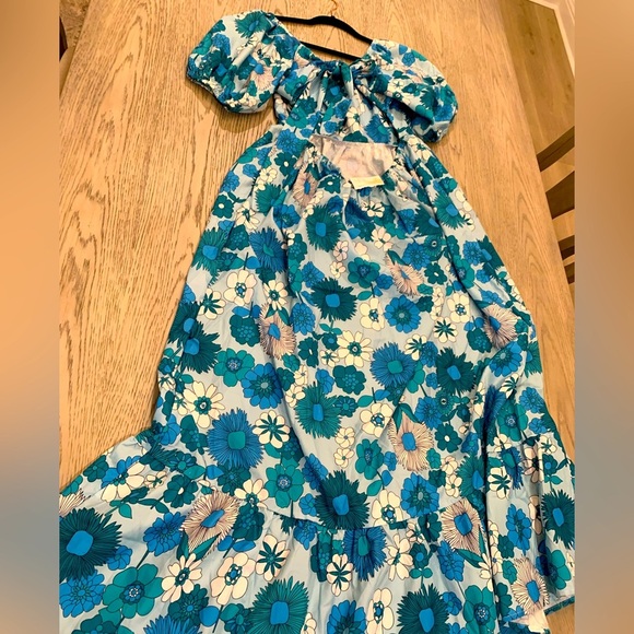 NWT Sunday Up Floral Dress With Back Tie Cutout - Picture 11 of 12